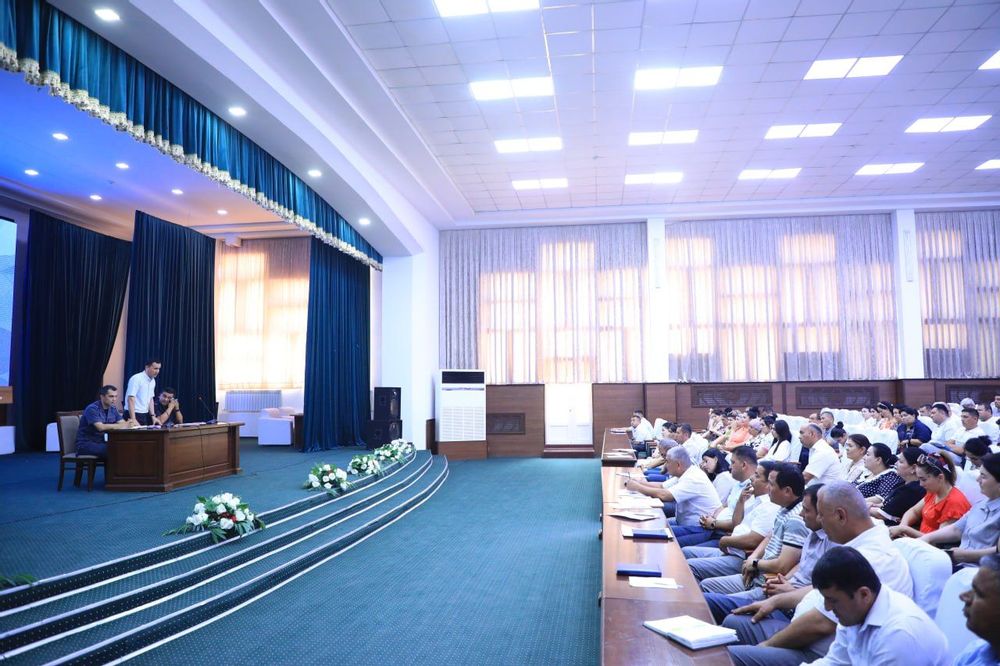 Зиёлиларнинг жиноятлари муҳокамаси