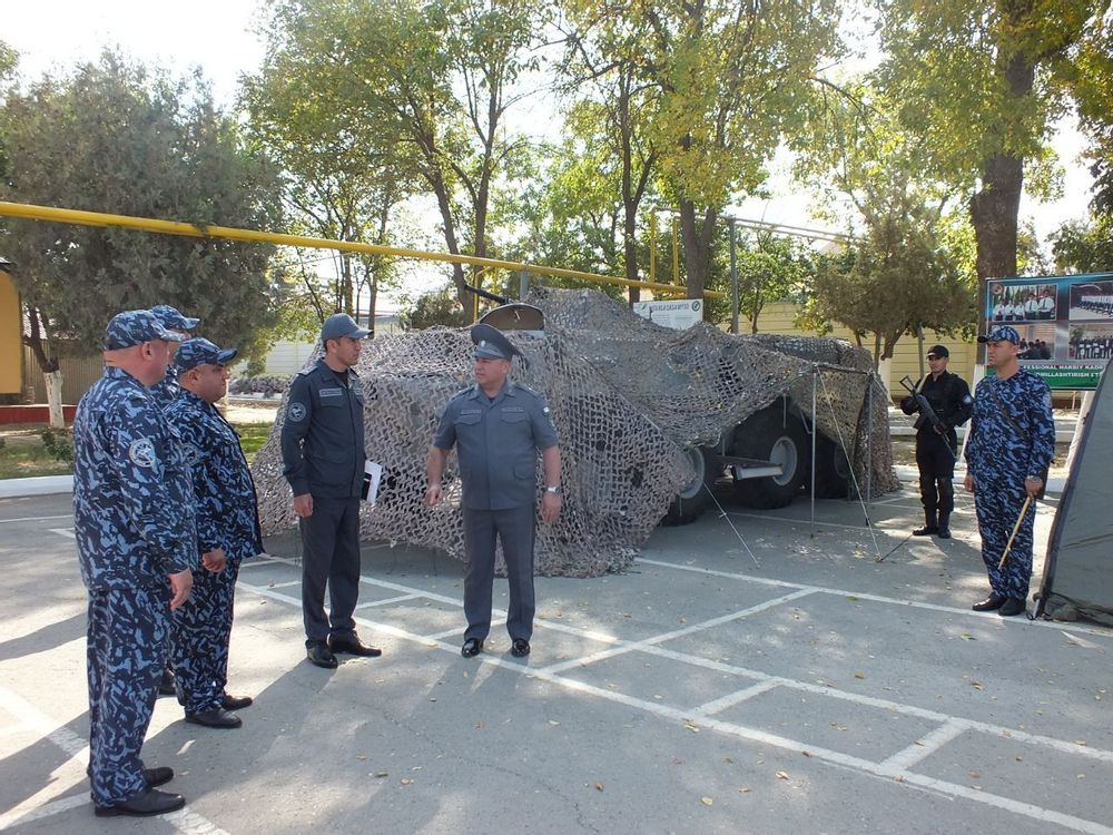 Вазир ўринбосари ҳарбий қисмда