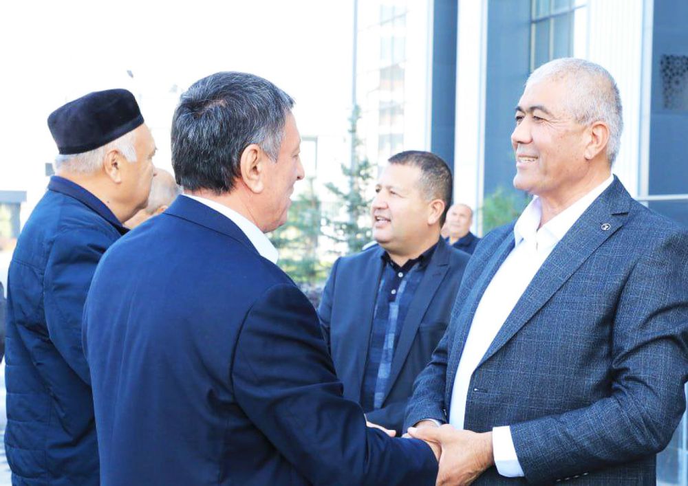 Ustozlar hamisna ardoqda